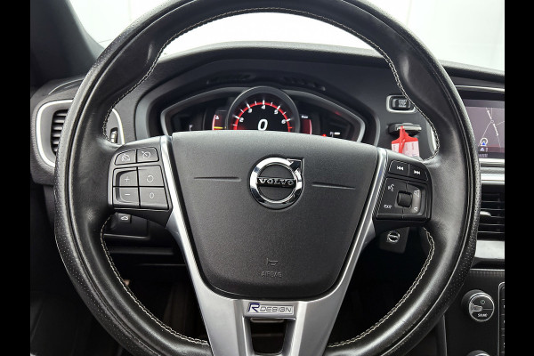 Volvo V40 1.5 T3 Polar+ Sport(Goed OnderH, Panorama, Camera, Trekhaak, Navi, StoelV, PDC V+A, Etc)
