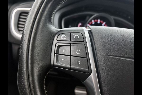 Volvo V40 1.5 T3 Polar+ Sport(Goed OnderH, Panorama, Camera, Trekhaak, Navi, StoelV, PDC V+A, Etc)
