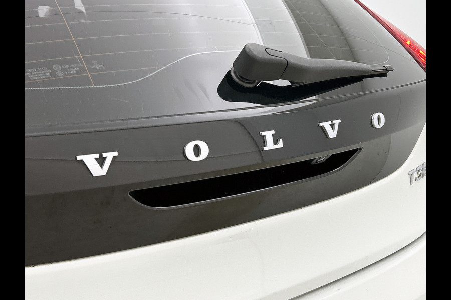 Volvo V40 1.5 T3 Polar+ Sport(Goed OnderH, Panorama, Camera, Trekhaak, Navi, StoelV, PDC V+A, Etc)