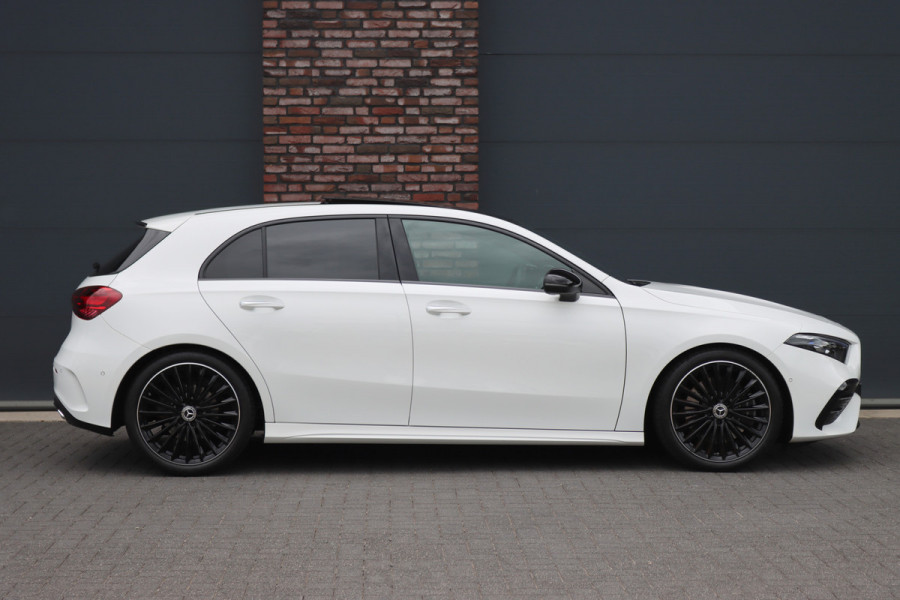 Mercedes-Benz A-Klasse 250 4MATIC AMG Line | 224pk | Panoramadak | Memory | Burmester | Camera | Standkachel | Keyless Go | Apple Carplay | Nightpakket | Verwarmd Stuurwiel |