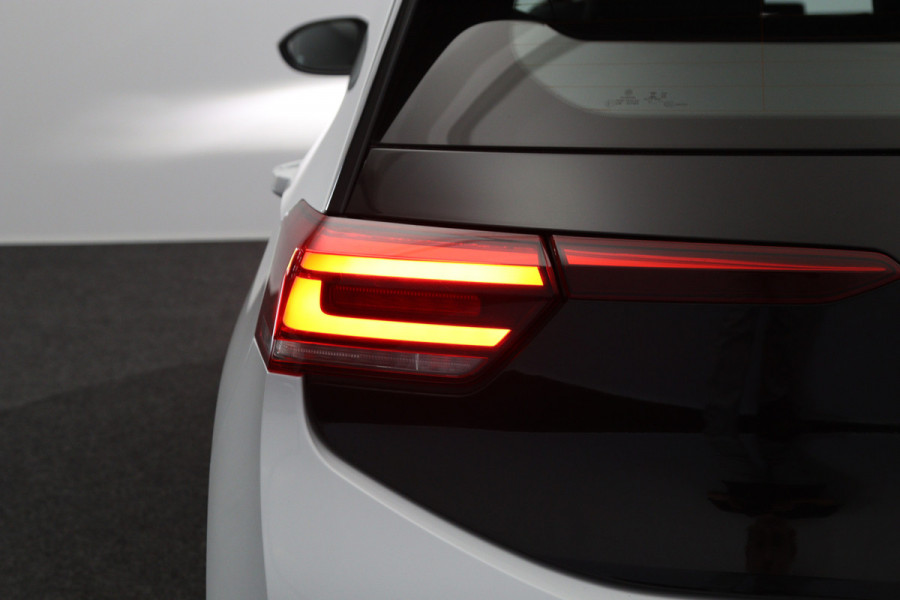 Volkswagen ID.3 Pro 146 PK 58 kWh, SOH 91 %, Stuur- & Stoelverwarming, Adap. Cruise Control, LED, Carplay, Navigatie