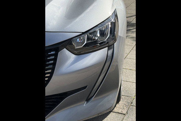 Peugeot 208 1.2 PureTech Active Pack 19.000 KM - Apple CarPlay / Navigatie I Airco I LED I PDC I Sport velgen I Dealer onderhouden