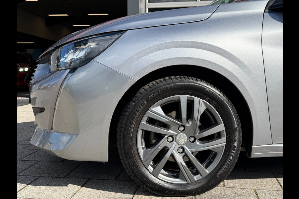 Peugeot 208 1.2 PureTech Active Pack 19.000 KM - Apple CarPlay / Navigatie I Airco I LED I PDC I Sport velgen I Dealer onderhouden