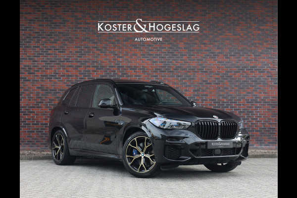 BMW X5 45e xDrive | SkyLounge - Trekhaak - B&W