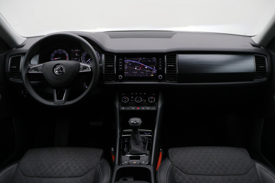 Škoda Kodiaq 1.5 TSI Limited Business Edition Automaat LED, Camera, Apple Carplay, DAB, PDC