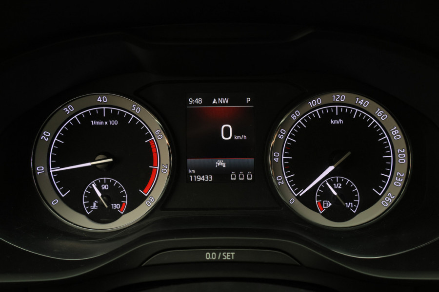 Škoda Kodiaq 1.5 TSI Limited Business Edition Automaat LED, Camera, Apple Carplay, DAB, PDC