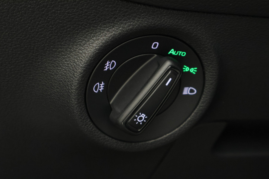 Škoda Kodiaq 1.5 TSI Limited Business Edition Automaat LED, Camera, Apple Carplay, DAB, PDC
