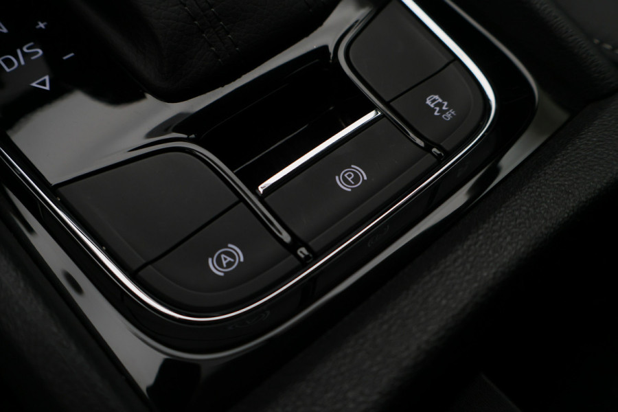 Škoda Kodiaq 1.5 TSI Limited Business Edition Automaat LED, Camera, Apple Carplay, DAB, PDC
