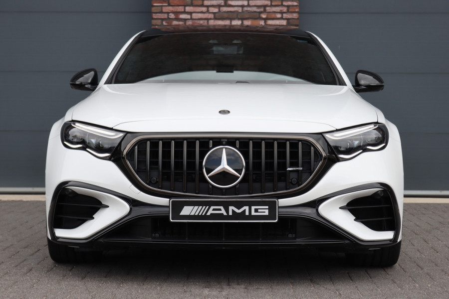 Mercedes-Benz E-Klasse AMG 53 4MATIC+ Premium | 612pk | Hyperscreen | Achterasbesturing | Carbon | AMG Drivers Package | Distronic+ | HUD | Panoramadak | Digital Light | Burmester | Dynamic Plus-pakket |