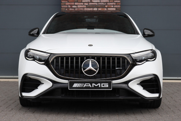 Mercedes-Benz E-Klasse AMG 53 4MATIC+ Premium | 612pk | Hyperscreen | Achterasbesturing | Carbon | AMG Drivers Package | Distronic+ | HUD | Panoramadak | Digital Light | Burmester | Dynamic Plus-pakket |