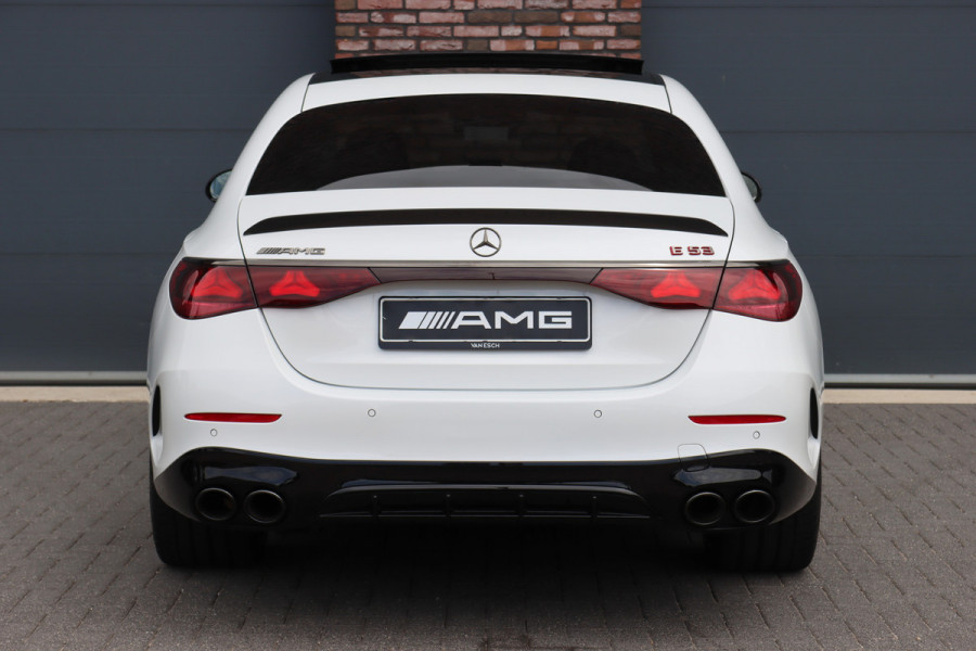 Mercedes-Benz E-Klasse AMG 53 4MATIC+ Premium | 612pk | Hyperscreen | Achterasbesturing | Carbon | AMG Drivers Package | Distronic+ | HUD | Panoramadak | Digital Light | Burmester | Dynamic Plus-pakket |