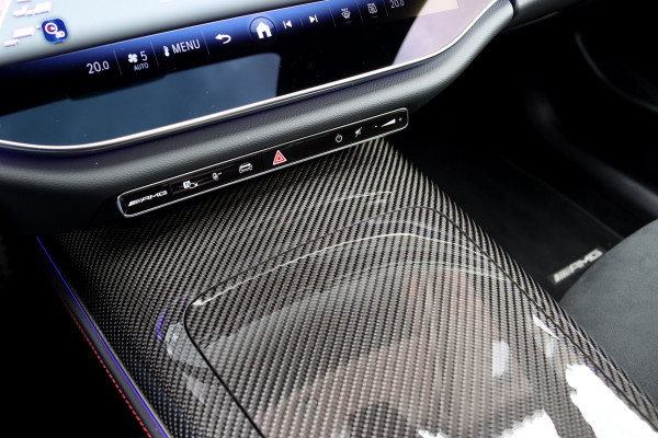 Mercedes-Benz E-Klasse AMG 53 4MATIC+ Premium | 612pk | Hyperscreen | Achterasbesturing | Carbon | AMG Drivers Package | Distronic+ | HUD | Panoramadak | Digital Light | Burmester | Dynamic Plus-pakket |
