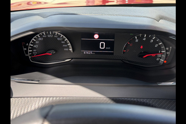 Peugeot 208 1.2 PureTech Pack 101PK -61.000 KM - Navigatie / Apple CarPlay I Airco I LED I PDC I Sport velgen I Dealer onderhouden