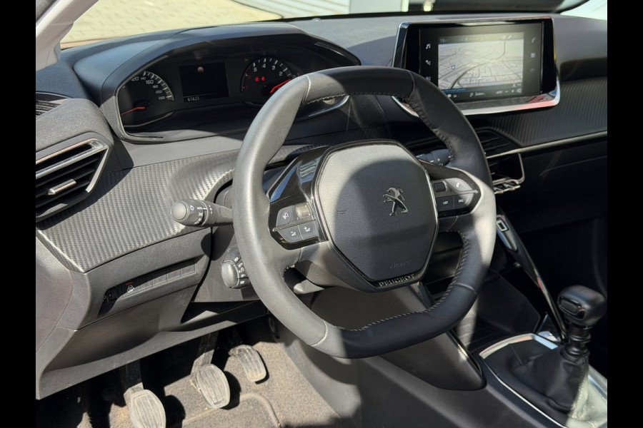 Peugeot 208 1.2 PureTech Pack 101PK -61.000 KM - Navigatie / Apple CarPlay I Airco I LED I PDC I Sport velgen I Dealer onderhouden