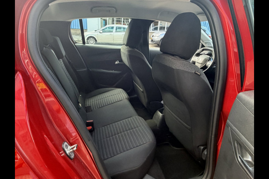 Peugeot 208 1.2 PureTech Pack 101PK -61.000 KM - Navigatie / Apple CarPlay I Airco I LED I PDC I Sport velgen I Dealer onderhouden