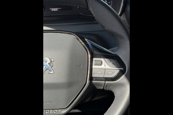 Peugeot 208 1.2 PureTech Pack 101PK -61.000 KM - Navigatie / Apple CarPlay I Airco I LED I PDC I Sport velgen I Dealer onderhouden