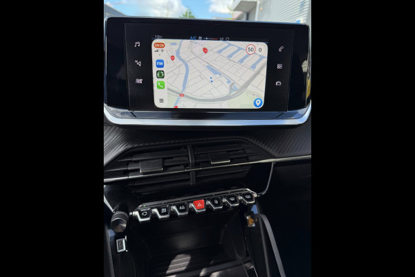 Peugeot 208 1.2 PureTech Pack 101PK -61.000 KM - Navigatie / Apple CarPlay I Airco I LED I PDC I Sport velgen I Dealer onderhouden