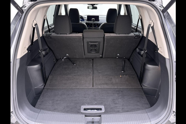 Nissan X-Trail 1.5 e-4orce N-Connecta Family Pack VAN: 44.900,- VOOR: 41.877,- UW WKVOORDEEL: 3.023,- | VOLLEDIGE FABRIEKS GARANTIE TOT 03-2028 | VOOR & ACHTERSTOELEN VERWARMD | STUURWIEL VERWARMD | 7 PERSOONS! | KEYLESS | DODE HOEK | 360 CAMERA | APPLECARPLAY | ADAP. CRUISE |
