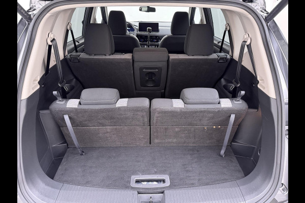 Nissan X-Trail 1.5 e-4orce N-Connecta Family Pack VAN: 44.900,- VOOR: 41.877,- UW WKVOORDEEL: 3.023,- | VOLLEDIGE FABRIEKS GARANTIE TOT 03-2028 | VOOR & ACHTERSTOELEN VERWARMD | STUURWIEL VERWARMD | 7 PERSOONS! | KEYLESS | DODE HOEK | 360 CAMERA | APPLECARPLAY | ADAP. CRUISE |