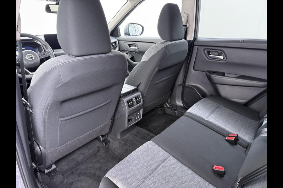 Nissan X-Trail 1.5 e-4orce N-Connecta Family Pack VAN: 44.900,- VOOR: 41.877,- UW WKVOORDEEL: 3.023,- | VOLLEDIGE FABRIEKS GARANTIE TOT 03-2028 | VOOR & ACHTERSTOELEN VERWARMD | STUURWIEL VERWARMD | 7 PERSOONS! | KEYLESS | DODE HOEK | 360 CAMERA | APPLECARPLAY | ADAP. CRUISE |