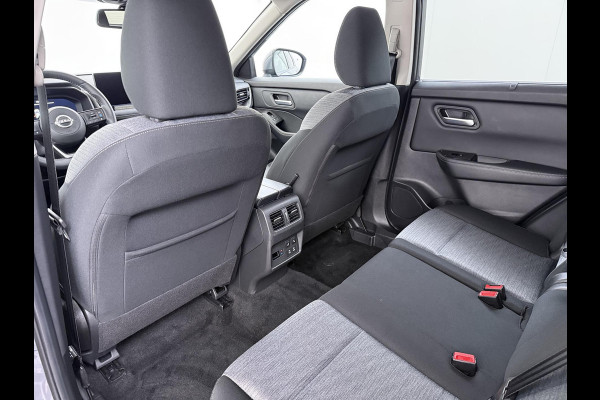 Nissan X-Trail 1.5 e-4orce N-Connecta Family Pack VAN: 44.900,- VOOR: 41.877,- UW WKVOORDEEL: 3.023,- | VOLLEDIGE FABRIEKS GARANTIE TOT 03-2028 | VOOR & ACHTERSTOELEN VERWARMD | STUURWIEL VERWARMD | 7 PERSOONS! | KEYLESS | DODE HOEK | 360 CAMERA | APPLECARPLAY | ADAP. CRUISE |