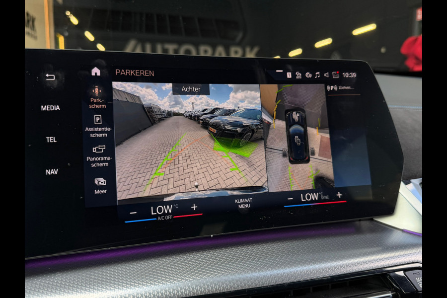 BMW X1 XDrive25e |M-Sport|PANO|HuD|360 CAMERA|TREKHAAK|FABRIEKSGARANTIE|DEALER ONDERHOUDEN|SFEERVERLICHTING|DODEHOEK ASSISTENT|VOL