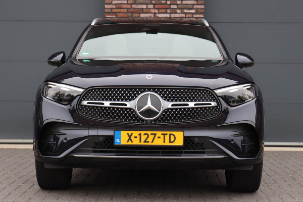 Mercedes-Benz GLC 400e 4MATIC AMG Line | Panoramadak | Trekhaak | Memory | Burmester | Surround Camera | Keyless Go | Digital Light | Verwarmd Stuurwiel | HUD |