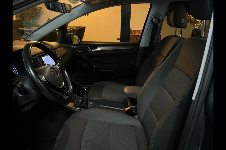 Volkswagen Golf Sportsvan 1.0 TSI Comfortline|Trekhaak 1.300kg Trekgewicht|Adaptieve Cruise|CarPlay|Navi|LED|PDC|Clima|Rijklaar