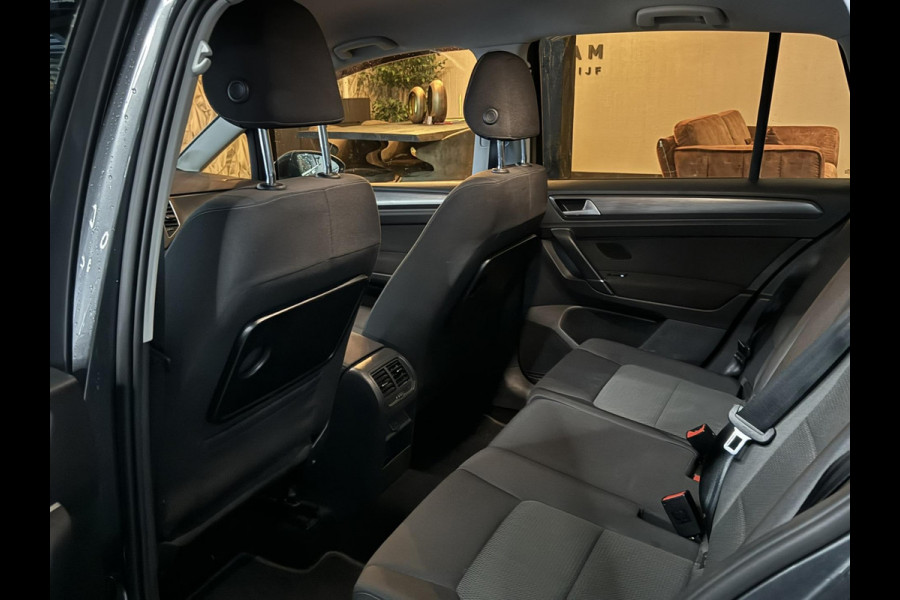Volkswagen Golf Sportsvan 1.0 TSI Comfortline|Trekhaak 1.300kg Trekgewicht|Adaptieve Cruise|CarPlay|Navi|LED|PDC|Clima|Rijklaar