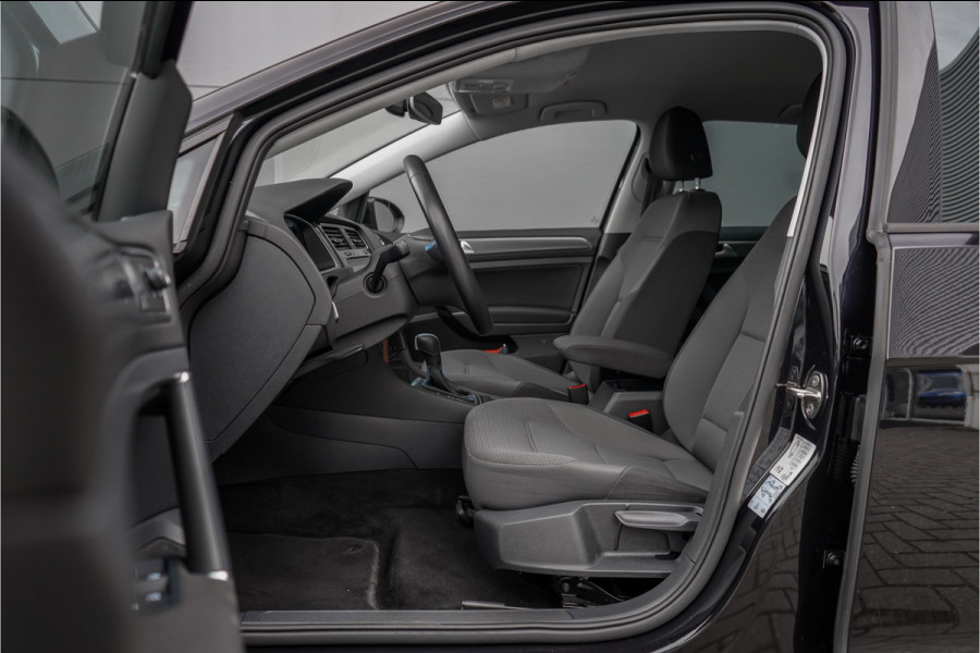 Volkswagen e-Golf E-DITION LED ACC Warmtepomp Virtual Cockpit 1e Eig