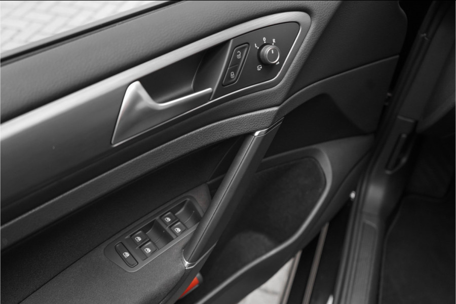 Volkswagen e-Golf E-DITION LED ACC Warmtepomp Virtual Cockpit 1e Eig
