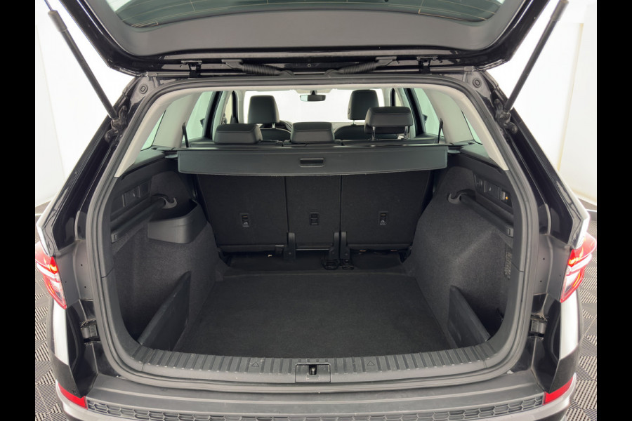 Škoda Kodiaq 1.5 TSI Business Edition (INCL-BTW) *LEATHER-FABRIC | FULL-LED | DIGI-COCKPIT | CAMERA | KEYLESS | DAB+ | NAVI-FULLMAP | SPORTSEATS | PRIVACY-GLASS | ECC | PDC | TOWBAR | CRUISE | 20''ALU*