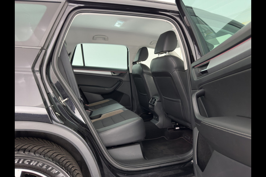 Škoda Kodiaq 1.5 TSI Business Edition (INCL-BTW) *LEATHER-FABRIC | FULL-LED | DIGI-COCKPIT | CAMERA | KEYLESS | DAB+ | NAVI-FULLMAP | SPORTSEATS | PRIVACY-GLASS | ECC | PDC | TOWBAR | CRUISE | 20''ALU*