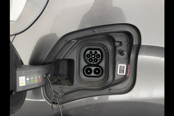 Peugeot e-Expert Standard Premium 75 kWh [3-Fase-11kW] {SoH-94%} Aut. *DIGI-COCKPIT | CARPLAY | CAMERA | AIRCO | COMFORT-SEATS | DAB+ | PDC | CCS-FASTLOADER | CRUISE*