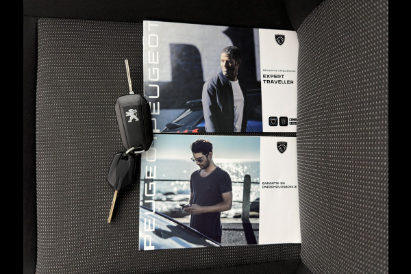 Peugeot e-Expert Standard Premium 75 kWh [3-Fase-11kW] {SoH-94%} Aut. *DIGI-COCKPIT | CARPLAY | CAMERA | AIRCO | COMFORT-SEATS | DAB+ | PDC | CCS-FASTLOADER | CRUISE*