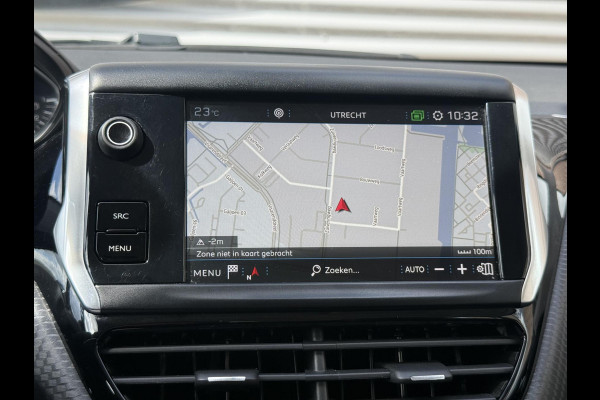 Peugeot 208 1.2 PureTech Blue Lease Executive 2e Eigenaar|Navi|Carplay|D-riem vv in 2025|Trekhaak|PDC|Clima|N.A.P|APK tot 02-2027