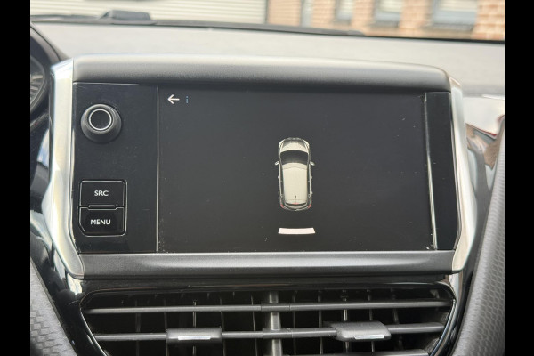 Peugeot 208 1.2 PureTech Blue Lease Executive 2e Eigenaar|Navi|Carplay|D-riem vv in 2025|Trekhaak|PDC|Clima|N.A.P|APK tot 02-2027