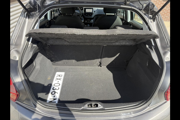 Peugeot 208 1.2 PureTech Blue Lease Executive 2e Eigenaar|Navi|Carplay|D-riem vv in 2025|Trekhaak|PDC|Clima|N.A.P|APK tot 02-2027