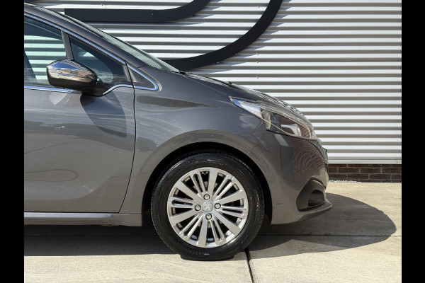 Peugeot 208 1.2 PureTech Blue Lease Executive 2e Eigenaar|Navi|Carplay|D-riem vv in 2025|Trekhaak|PDC|Clima|N.A.P|APK tot 02-2027