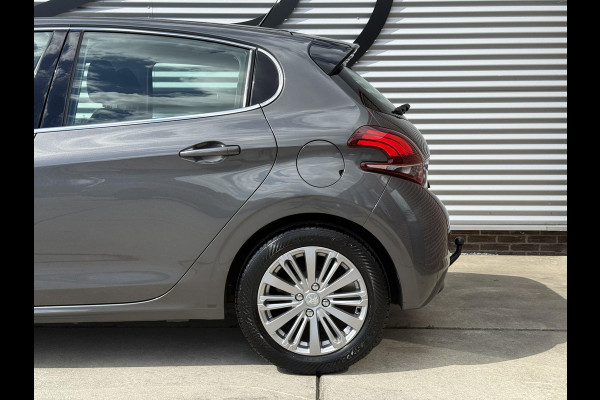Peugeot 208 1.2 PureTech Blue Lease Executive 2e Eigenaar|Navi|Carplay|D-riem vv in 2025|Trekhaak|PDC|Clima|N.A.P|APK tot 02-2027