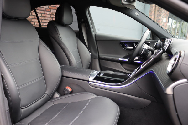 Mercedes-Benz C-Klasse 300 e 4MATIC AMG Line | Massage | HUD | Memory | Leder | Keyless Go | Dodehoekassistent | Digital Light |  Augmented Reality | Surround Camera | Advanced Sound System |