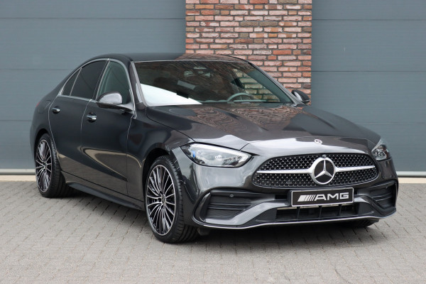 Mercedes-Benz C-Klasse 300 e 4MATIC AMG Line | Massage | HUD | Memory | Leder | Keyless Go | Dodehoekassistent | Digital Light |  Augmented Reality | Surround Camera | Advanced Sound System |