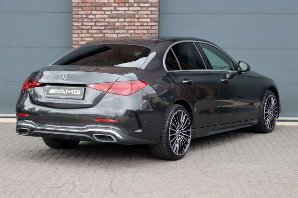 Mercedes-Benz C-Klasse 300 e 4MATIC AMG Line | Massage | HUD | Memory | Leder | Keyless Go | Dodehoekassistent | Digital Light |  Augmented Reality | Surround Camera | Advanced Sound System |