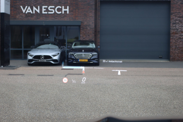 Mercedes-Benz C-Klasse 300 e 4MATIC AMG Line | Massage | HUD | Memory | Leder | Keyless Go | Dodehoekassistent | Digital Light |  Augmented Reality | Surround Camera | Advanced Sound System |