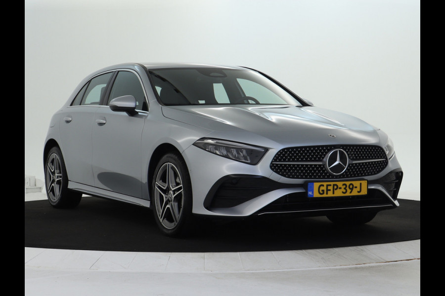 Mercedes-Benz A-Klasse 250 e Plug-In Hybride AMG Sportpakket | Sfeerverlichting | Keyless Go | Parkeerpakket met Camera | CarPlay | Inclusief 24 maanden Mercedes-Benz Certified garantie voor Europa. garage-sale