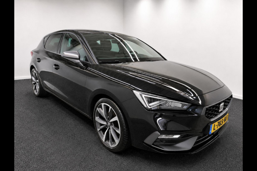 Seat Leon 1.0 eTSI FR Business Intense Matrix LED Adaptive Cruise Park Assist Virtual Cockpit 10" navigatie 18" Velgen Side Assist/uitparkeerhulp