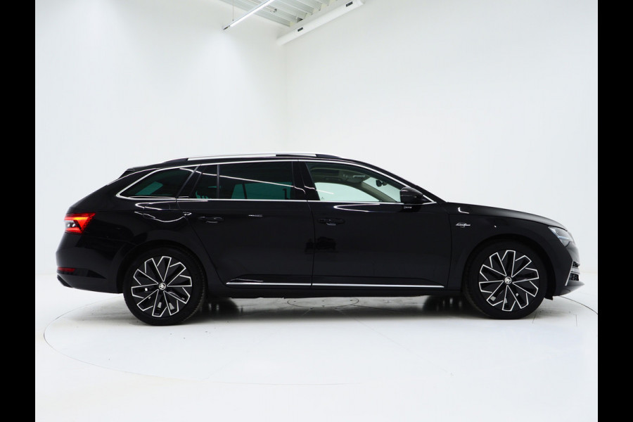 Škoda Superb Combi 1.4 TSI iV Laurin & Klement | Panoramadak | Leder | Trekhaak | Massage | Canton | Keyless | Adaptive Cruise