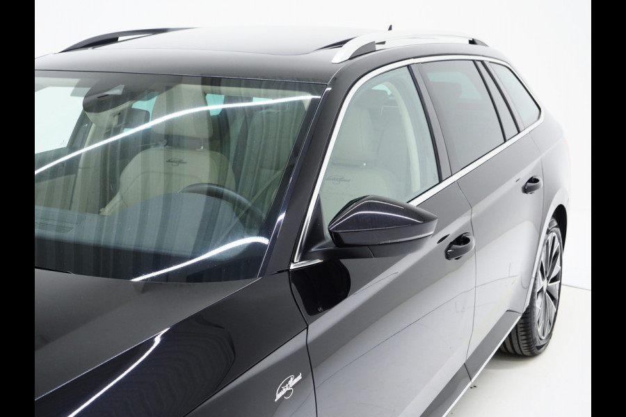 Škoda Superb Combi 1.4 TSI iV Laurin & Klement | Panoramadak | Leder | Trekhaak | Massage | Canton | Keyless | Adaptive Cruise