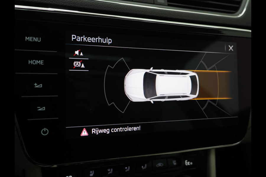 Škoda Superb Combi 1.4 TSI iV Laurin & Klement | Panoramadak | Leder | Trekhaak | Massage | Canton | Keyless | Adaptive Cruise