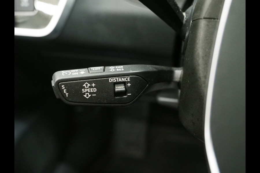 Audi A6 Avant 50 TFSI e quattro | Leder | Trekhaak | Camera | Keyless | Adaptive Cruise | Carplay